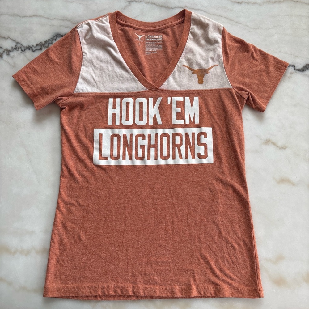 Texas Longhorns  "Hook 'Em" Logo Burnt Orange V-Neck T-Shirt Size Small